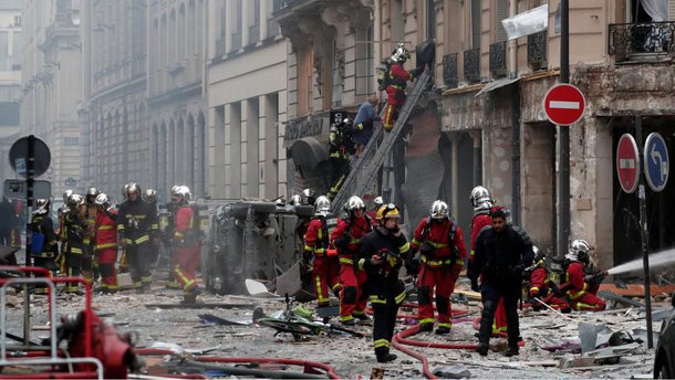 Forte explosão deixa 20 feridos em Paris