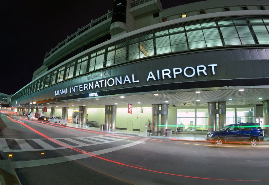 Paralisação do governo fecha terminal do Aeroporto de Miami