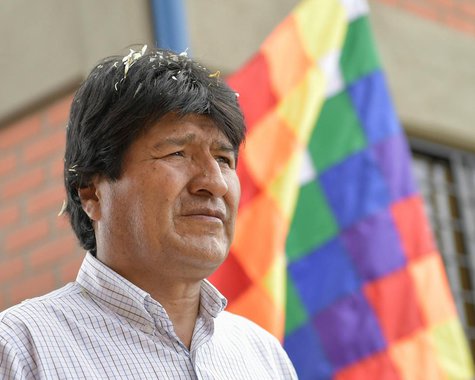 Morales diz que EUA estão por trás da resolução da OEA contra Maduro