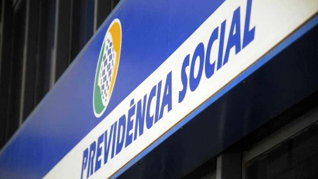 O desafio de provar que está vivo para quem tem dificuldade de andar a pé