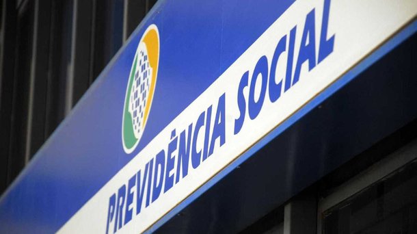 O desafio de provar que está vivo para quem tem dificuldade de andar a pé