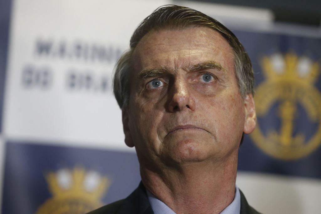 Bolsonaro leva núcleo duro das redes sociais para o Planalto