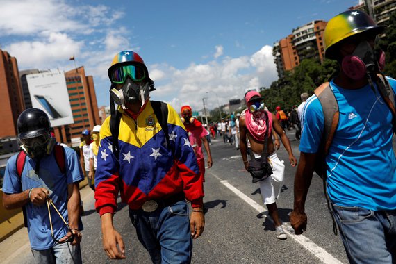 Washington prepara nova 'revolução colorida' na Venezuela, diz senador russo