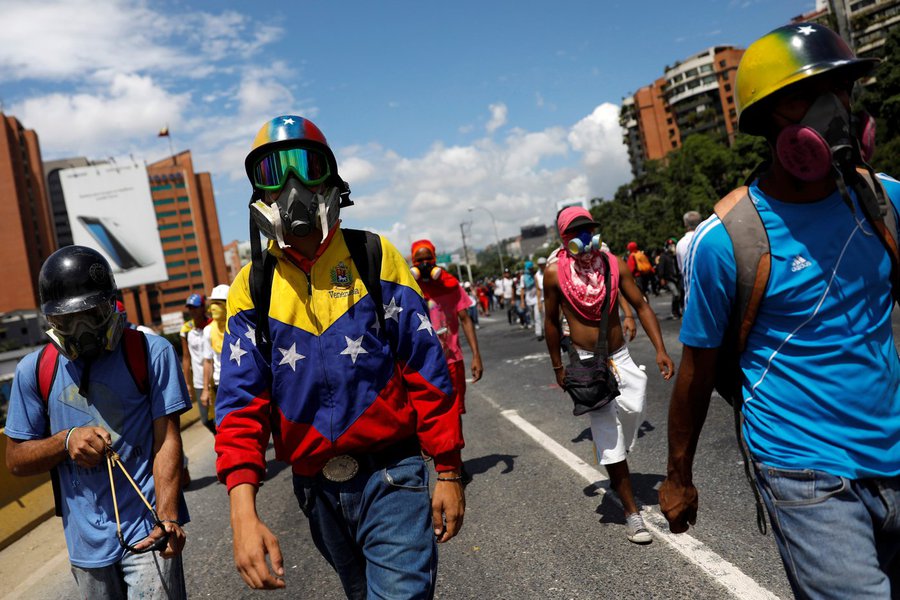 Washington prepara nova 'revolução colorida' na Venezuela, diz senador russo