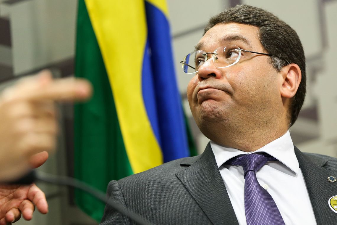 Próximo governo pegará um país melhor, diz secretário do Tesouro