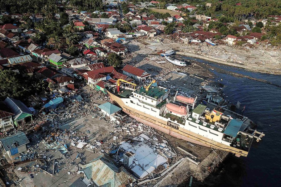 Tsunami na Indonésia: número de mortos subiu para 222