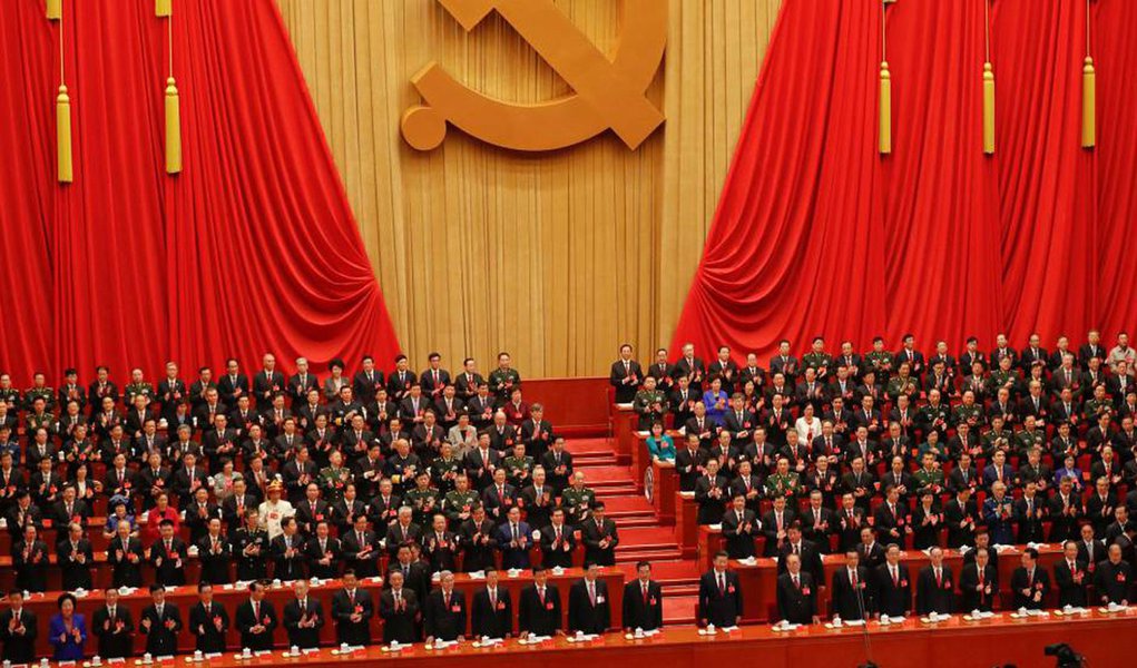Desenvolvimento, estabilidade e combate à  corrupção são as metas da China para 2019