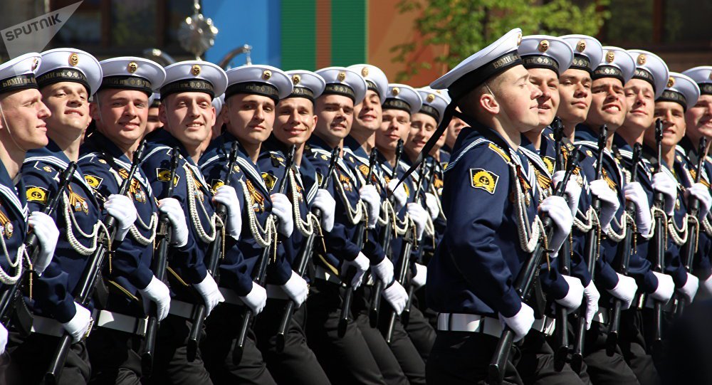 EUA pretendem privar Rússia de um exército forte, afirma ex-embaixador americano