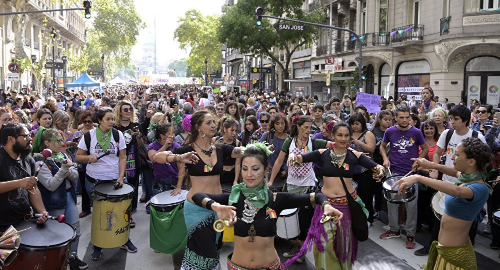 Argentina estabelece cota feminina de 50% no Congresso