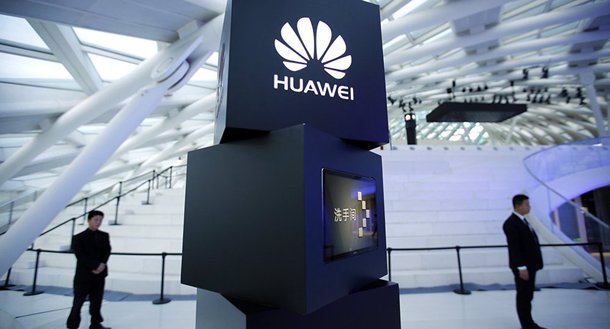 China garante que vai para proteger Huawei de 'repressão política' dos EUA