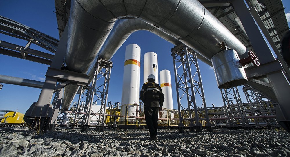 Rússia vai defender 'da maneira mais dura possível' investimentos em petróleo na Venezuela