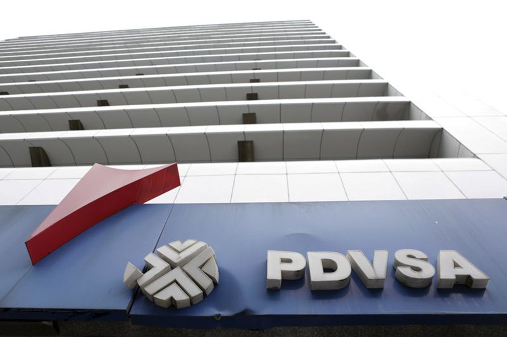 Maduro transfere escritório da PDVSA de Lisboa para Moscou