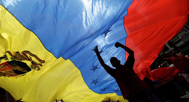 Lançado no Brasil Manifesto contra intervenção militar na Venezuela