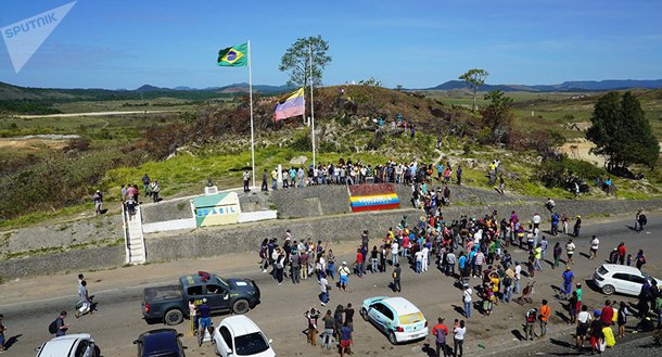 Exército venezuelano vai reabrir a fronteira para retorno de brasileiros