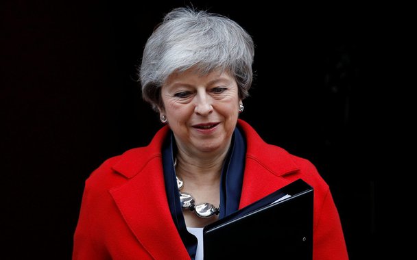 Com ou sem acordo, e até sem Brexit: May joga decisão para Parlamento no Reino Unido