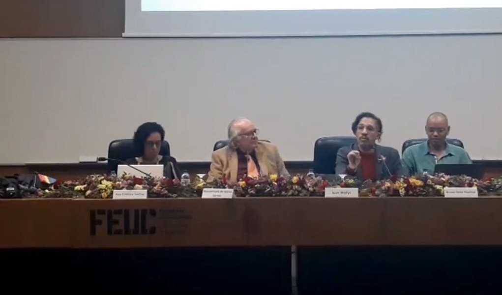 Antifascistas abafam manifestação contra Jean Wyllys em Portugal