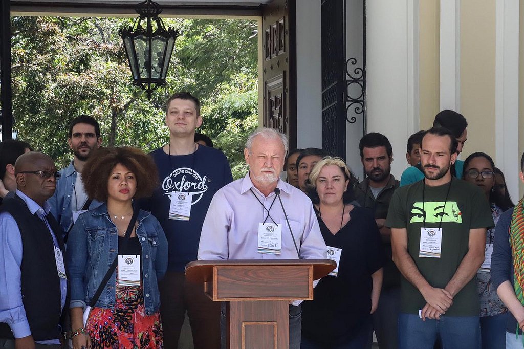 Representantes de 85 países chegam a Venezuela para Assembleia dos Povos
