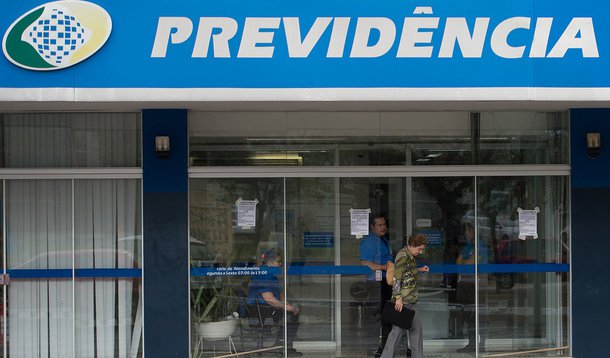 Reforma da Previdência prevê aumento automático da idade mínima