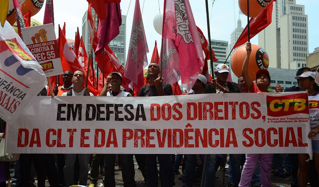 1º de maio: Derrotar a reforma previdenciária de Bolsonaro e banqueiros é a tarefa mais importante do momento!