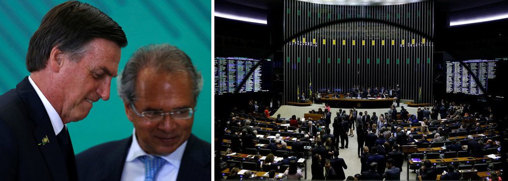 Bolsonaro vai ao Congresso para acabar com aposentadoria integral