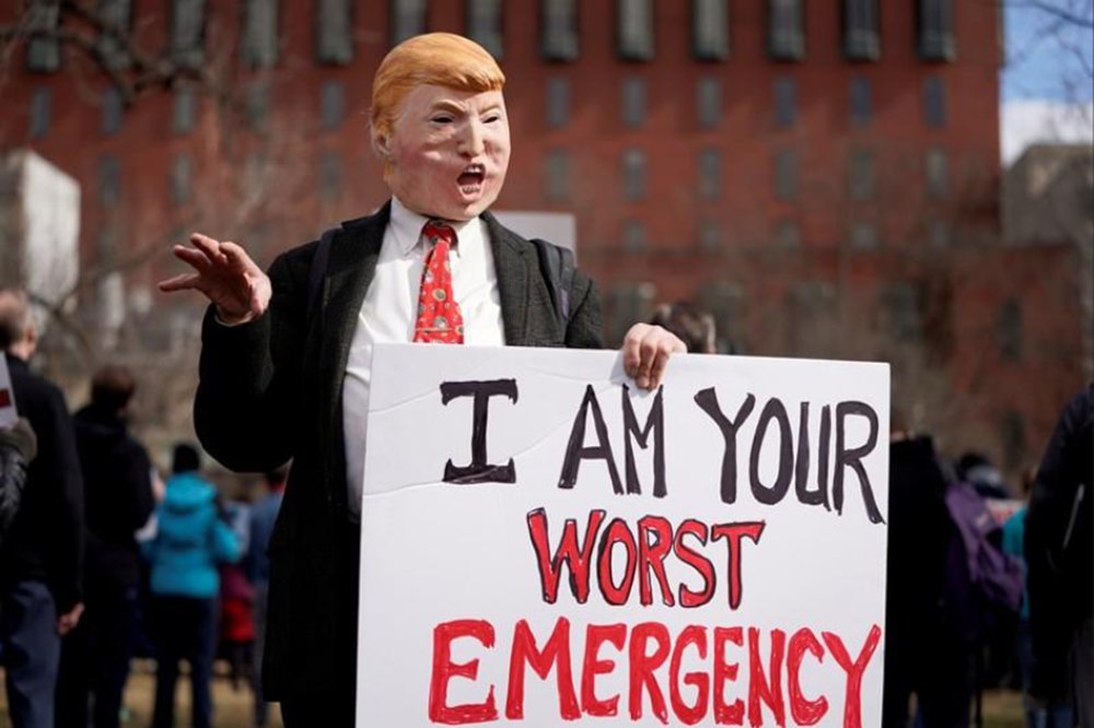 Trump é alvo  de protestos no 'Dia do Presidente' nos EUA
