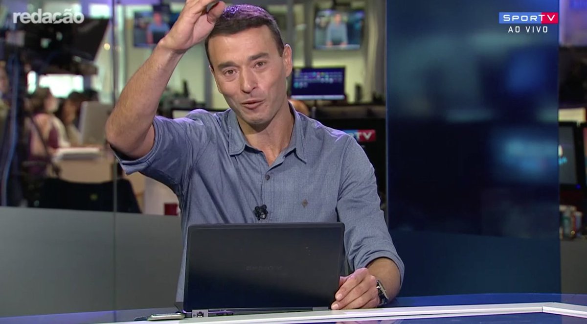 Rizek, da Globo, critica os bobos da corte que aplaudem Bolsonaro