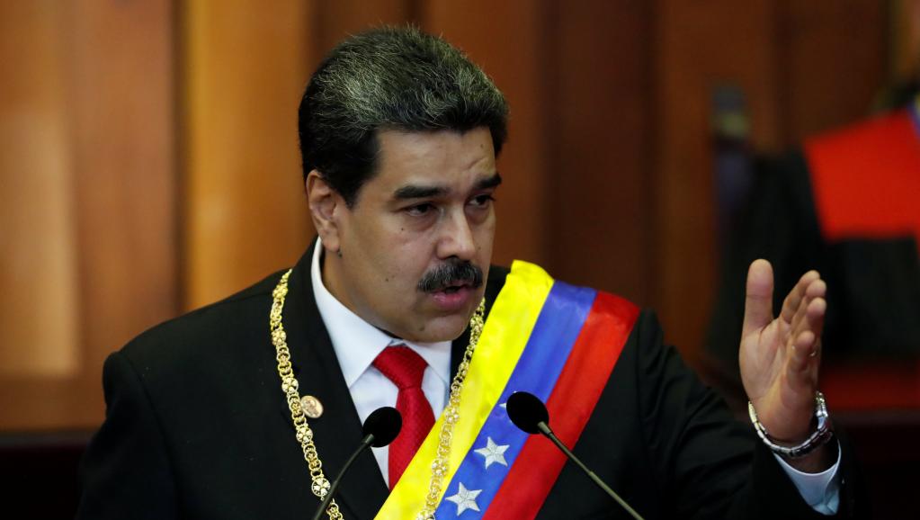 Governo legítimo venezuelano distribui alimentos e remédios