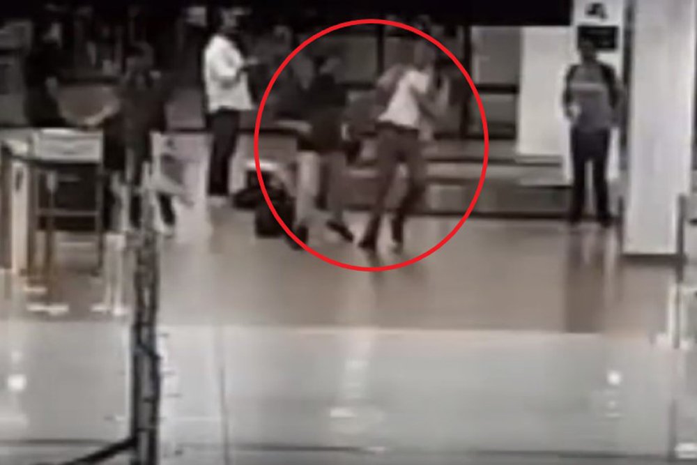 Diplomatas brasileiros trocam socos e tapas em aeroporto na Bolívia