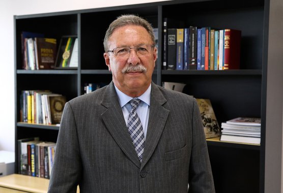 TRF-4 nomeia novo juiz da Lava Jato: Luiz Bonat