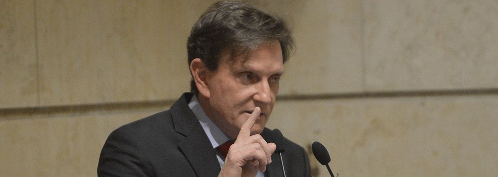 Crivella cortou verba de controle à enchente