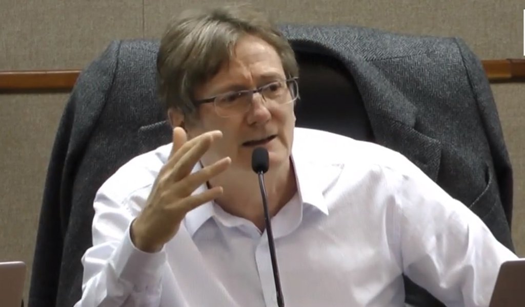 Reforma da Previdência prejudica fortemente os informais, diz pesquisador
