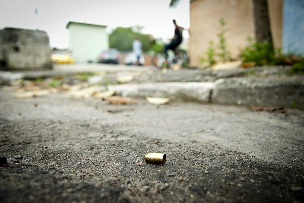 Moro e sua gangue vão nadar numa piscina de sangue