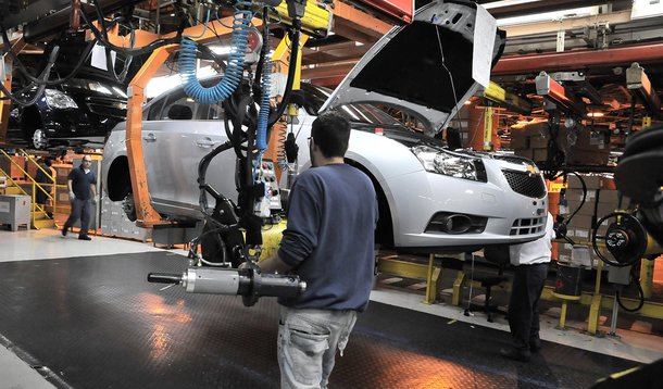 GM anuncia demissão de 4 mil trabalhadores nas próximas duas semanas