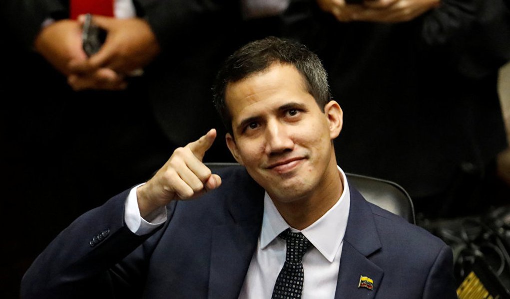 General da Força Aérea venezuelana reconhece Guaidó como presidente