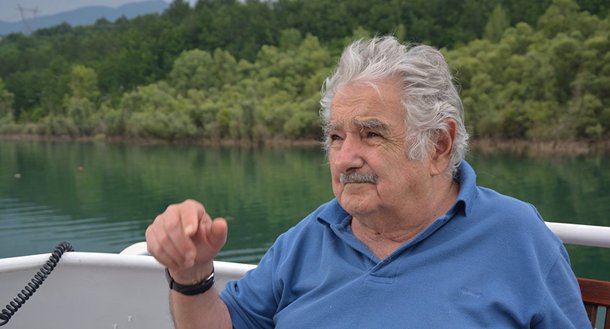 Mujica defende novas eleições na Venezuela, sem Maduro ou Guaidó