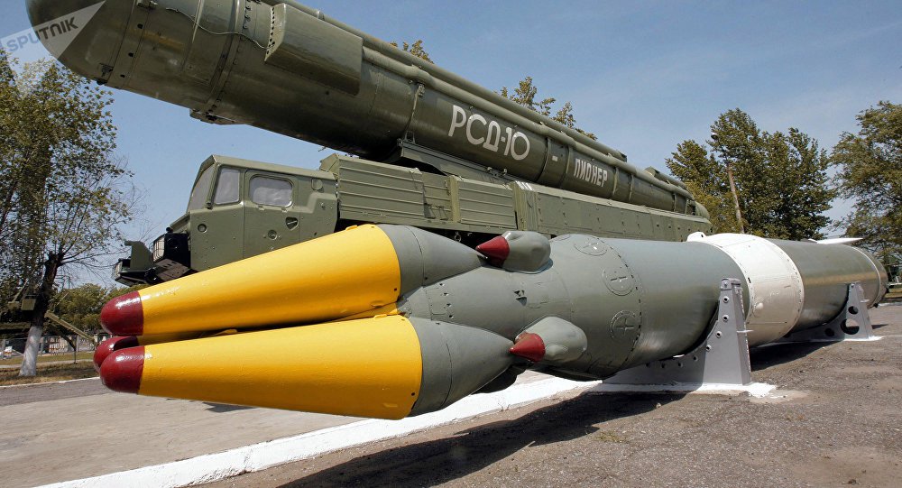Europa pede que EUA não abandonem tratado nuclear com Rússia