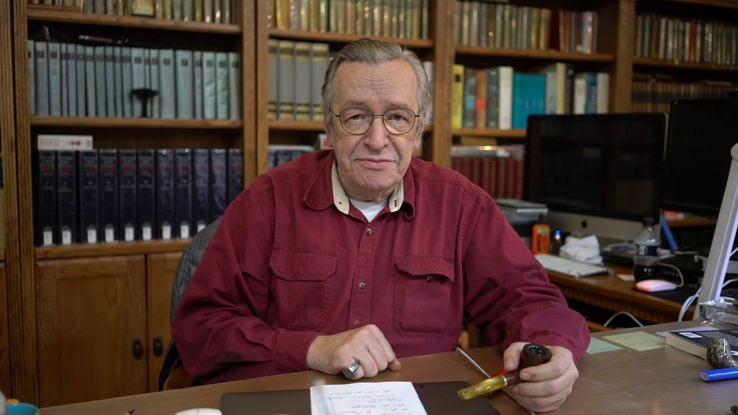 Olavo de Carvalho quer a Presidência para ele!