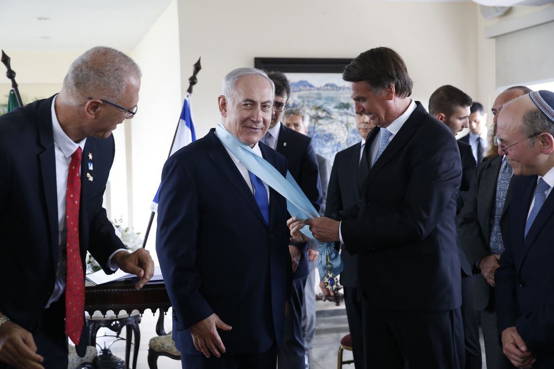 Bolsonaro usa crime ambiental para fazer propaganda de Israel, diz pesquisador
