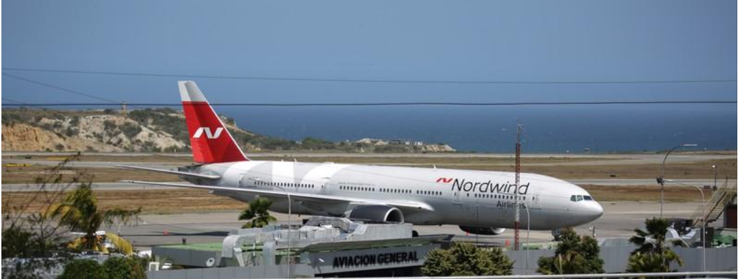 Chegada de avião de passageiros da Rússia alimenta rumores na Venezuela