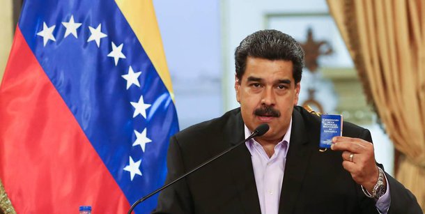 Maduro volta a assumir compromisso de dialogar com oposição