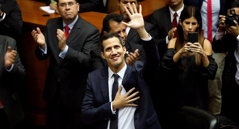 Oposição a Maduro critica autoproclamação de Guaidó: 'não é presidente nem do condomínio'