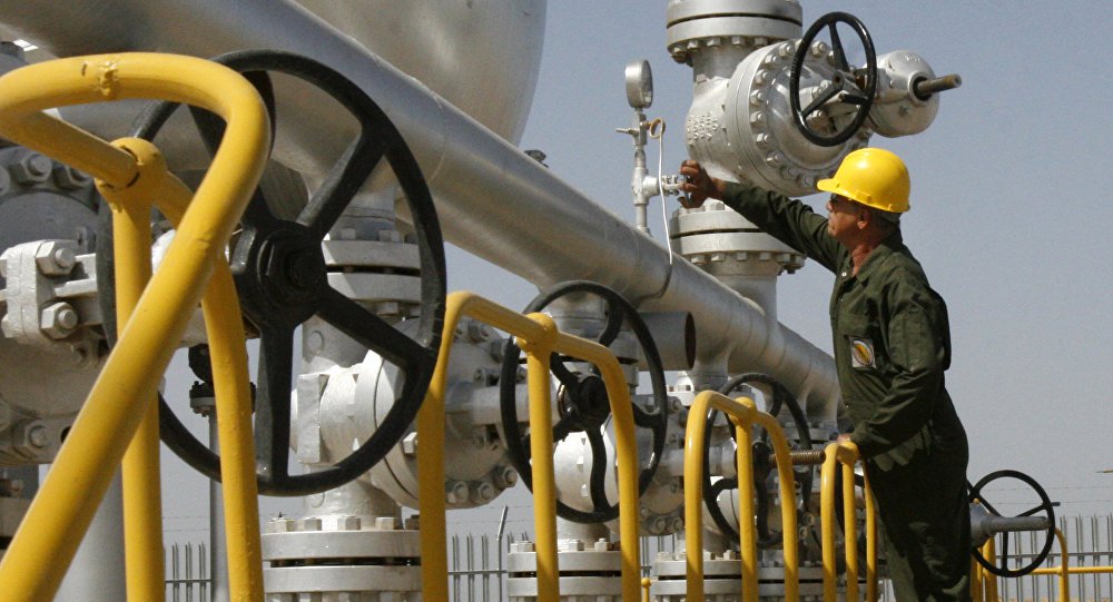 Irã descobre novas reservas de petróleo em meio a sanções dos EUA