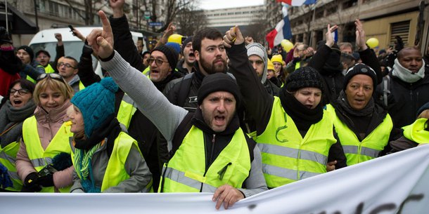 Pelo 11⁰ sábado consecutivo, franceses protestam contra Macron