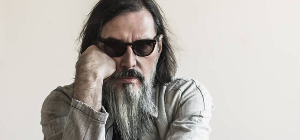 Lobão: Bolsonaro é um imbecil que ouve imbecis, guiados por outro imbecil