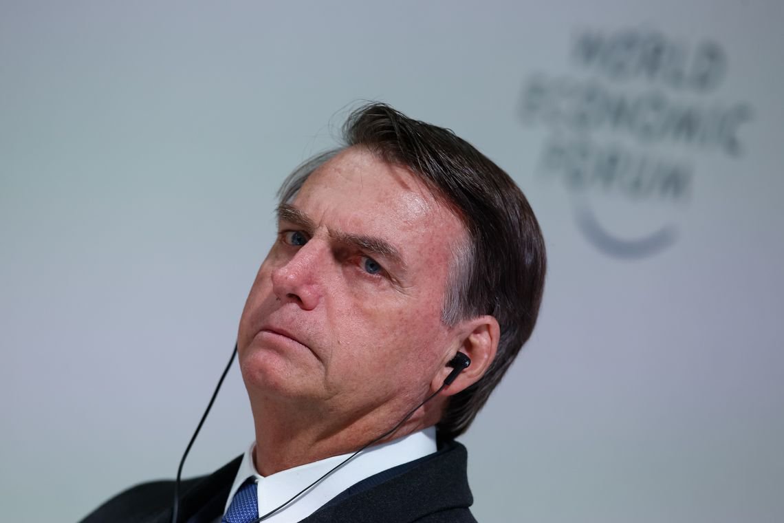 Uma nota de loucura humana tocada por Bolsonaro em Davos