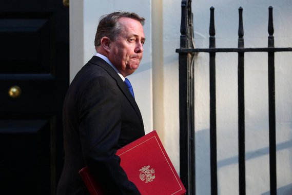Não sequestrem o Brexit, alerta ministro a parlamento britânico