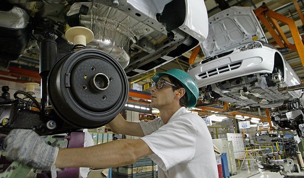 GM ameaça deixar o Brasil caso não volte a ter lucro