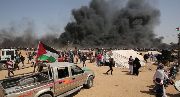 Israel abre fogo e fere quase 50 palestinos em Gaza