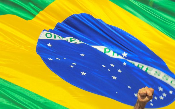 Sobre bandeiras e vermelhos