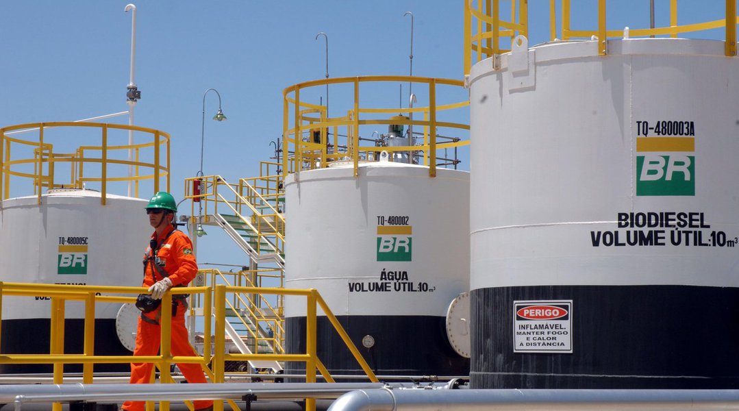 Petrobrás perde participação no mercado de diesel e gasolina
